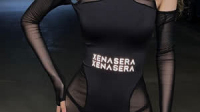 썸녀  러시아 인플루언서 yumifka 개미허리 인형 몸매