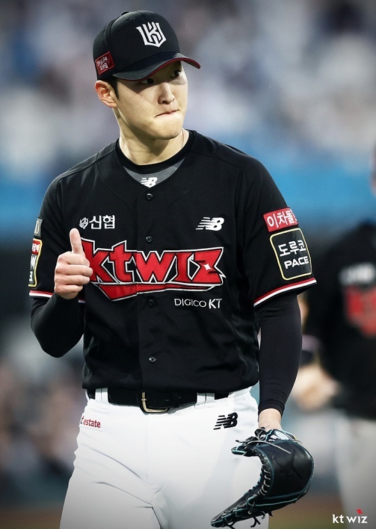 2019년과 2020년 2년 연속 10승을 달성한 kt 배제성